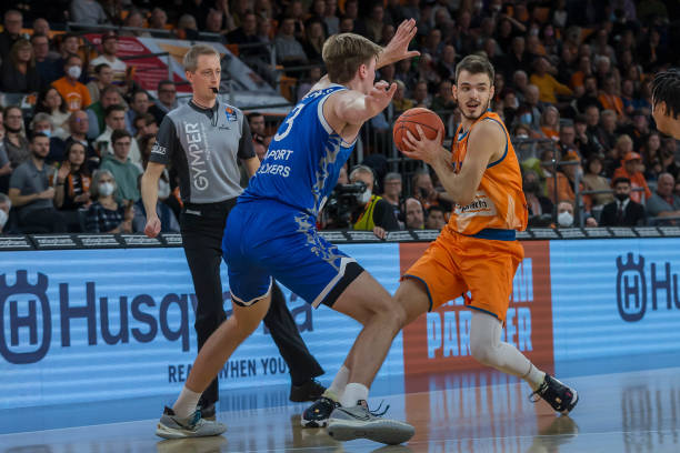 在转会谈判 在转会谈判