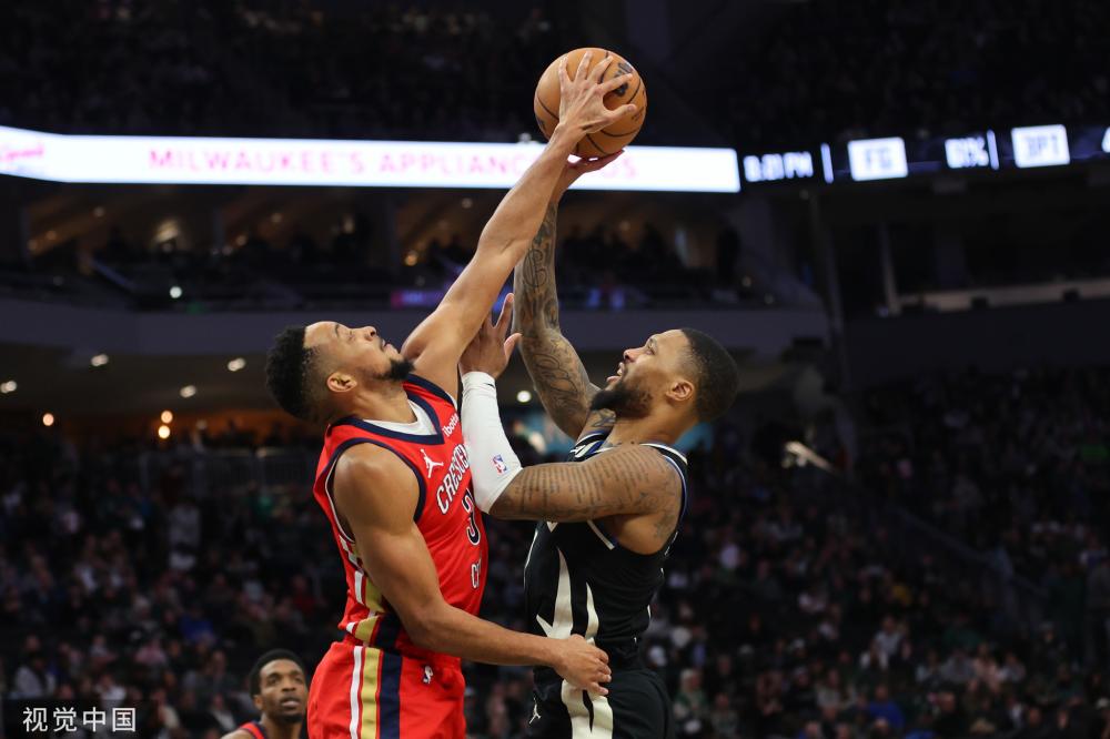 脱颖而出的 脱颖而出的